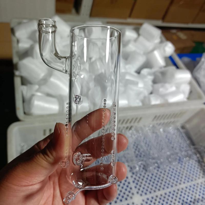 源头工厂直供 高品质石英玻璃仪器，耐高温耐用，私人订制让使用更顺心